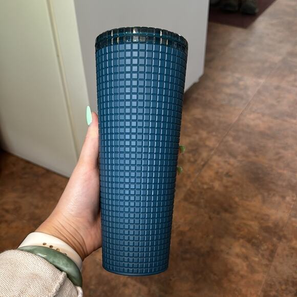 Starbucks 2022 Matte Navy Blue Grind 24 oz tumbler - Picture 3 of 7